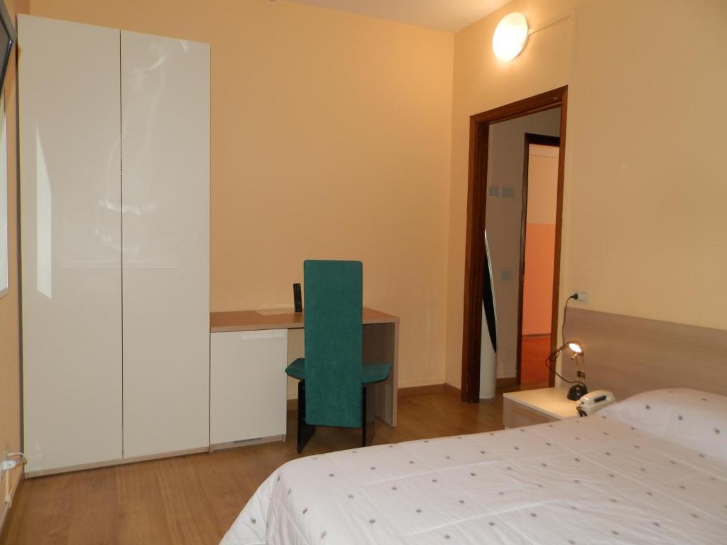 Hotel Motel Europa Domodossola Habitación foto