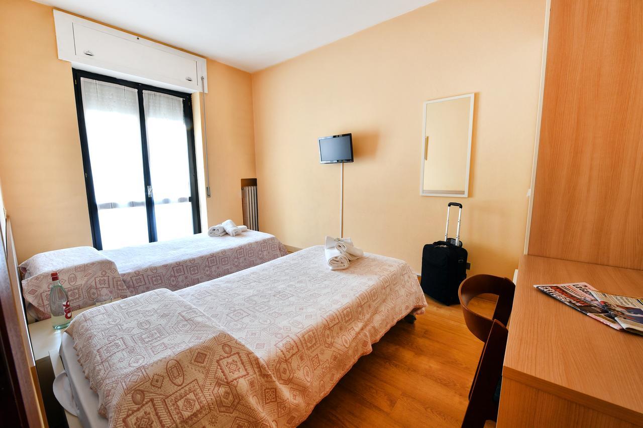 Hotel Motel Europa Domodossola Exterior foto