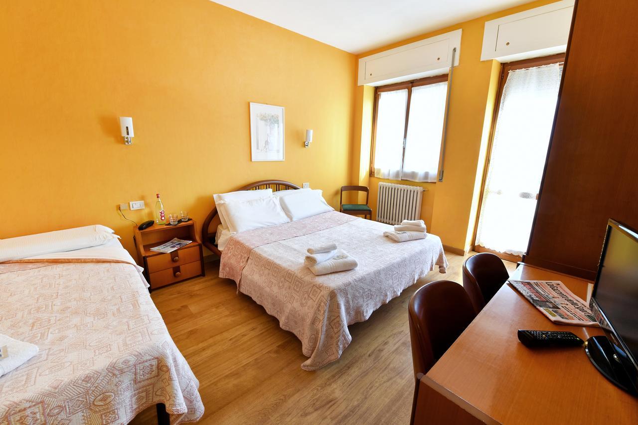Hotel Motel Europa Domodossola Exterior foto
